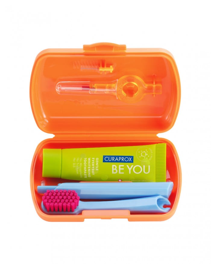 set-de-viaje-naranja-curaprox